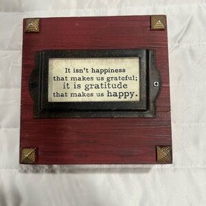 Gratitude Quote Red Wooden Frame